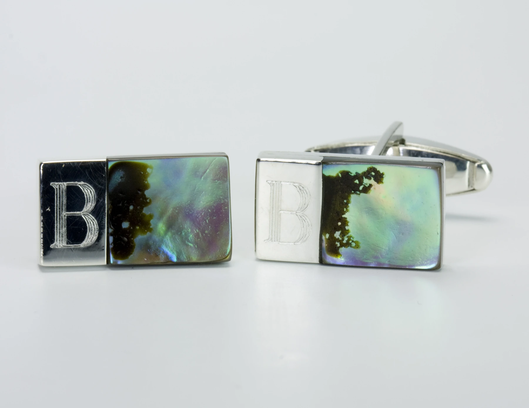 Cufflinks